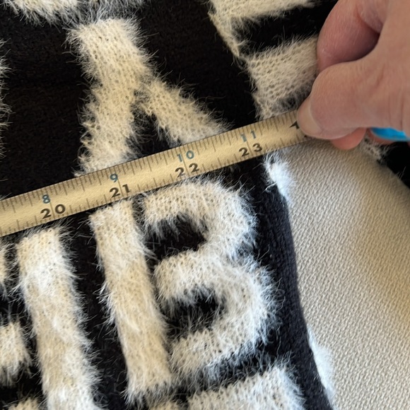 NWT Black and White Fluffy Letter Sweater - Picture 8 of 10